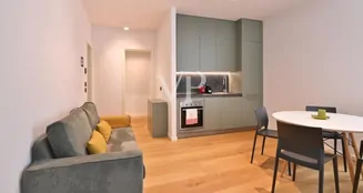 von_poll_real_estate_property_IT252942320_image_0