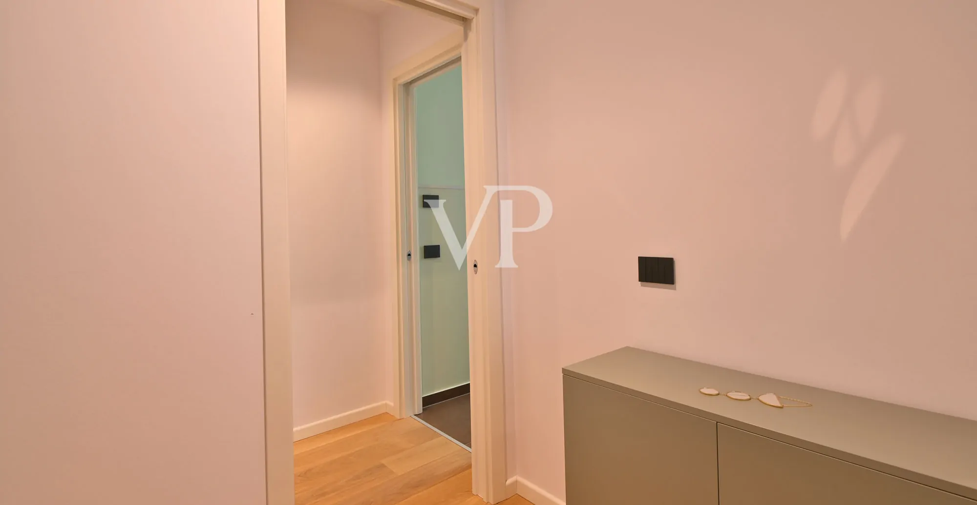 Small jewel on the lakefront of Gargnano