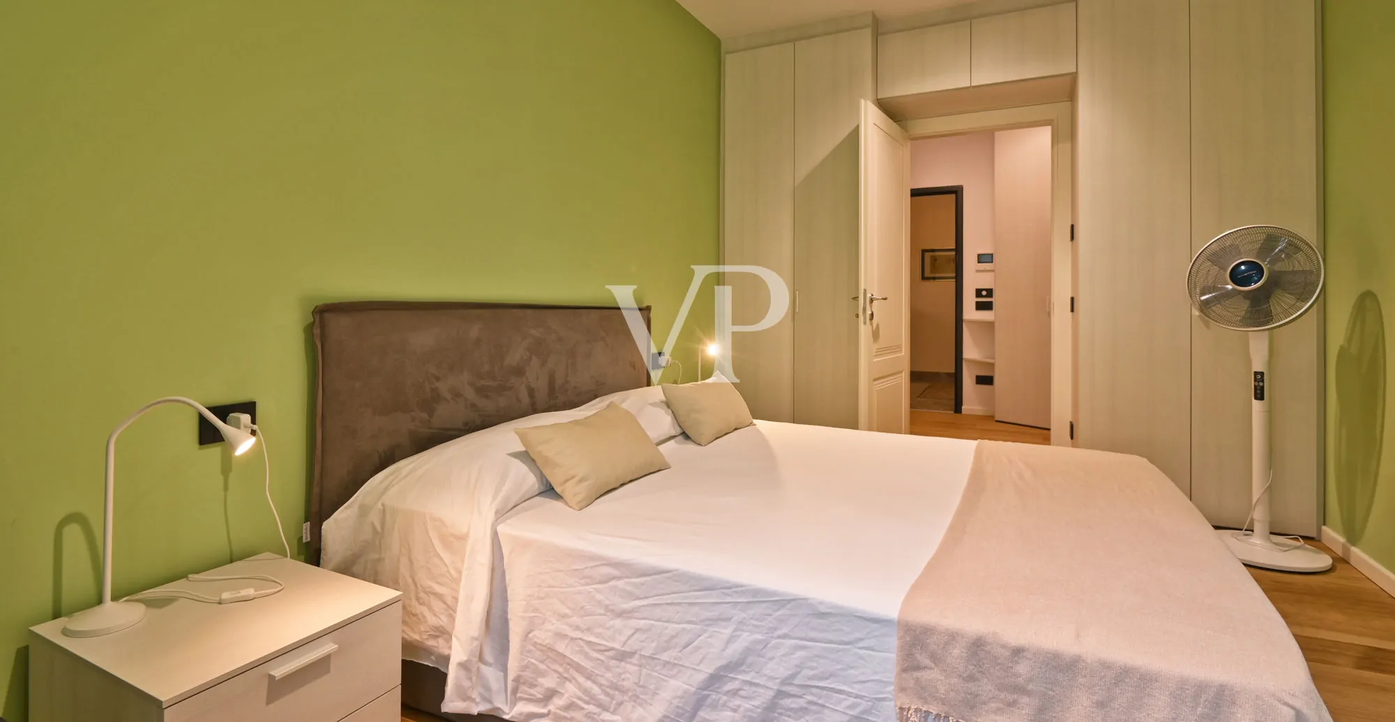 Small jewel on the lakefront of Gargnano