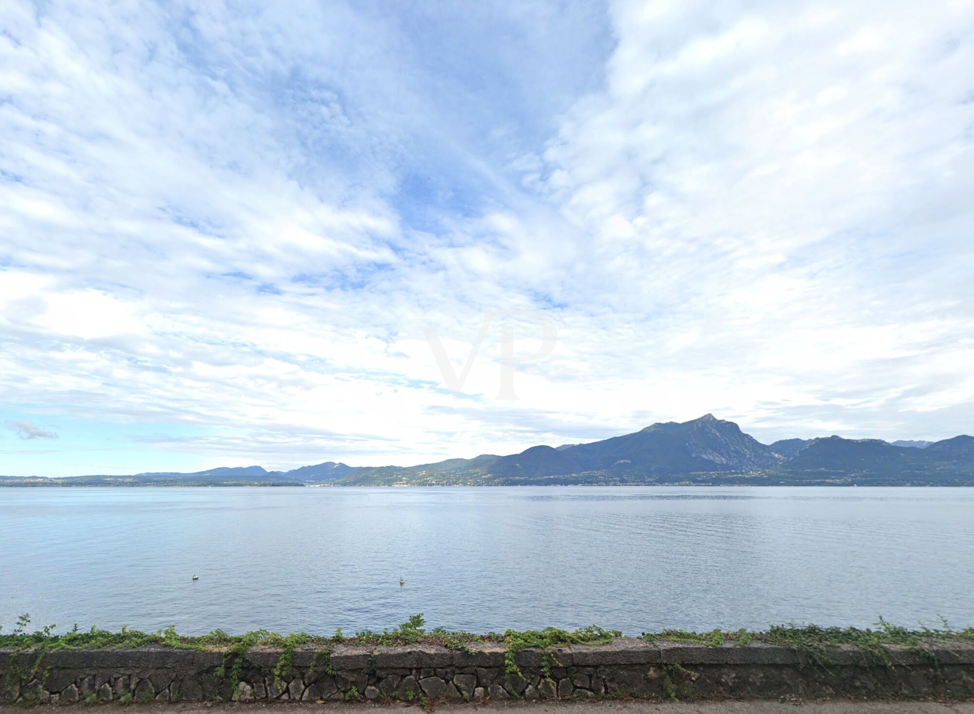 Villa au bord du lac Torri del Benaco