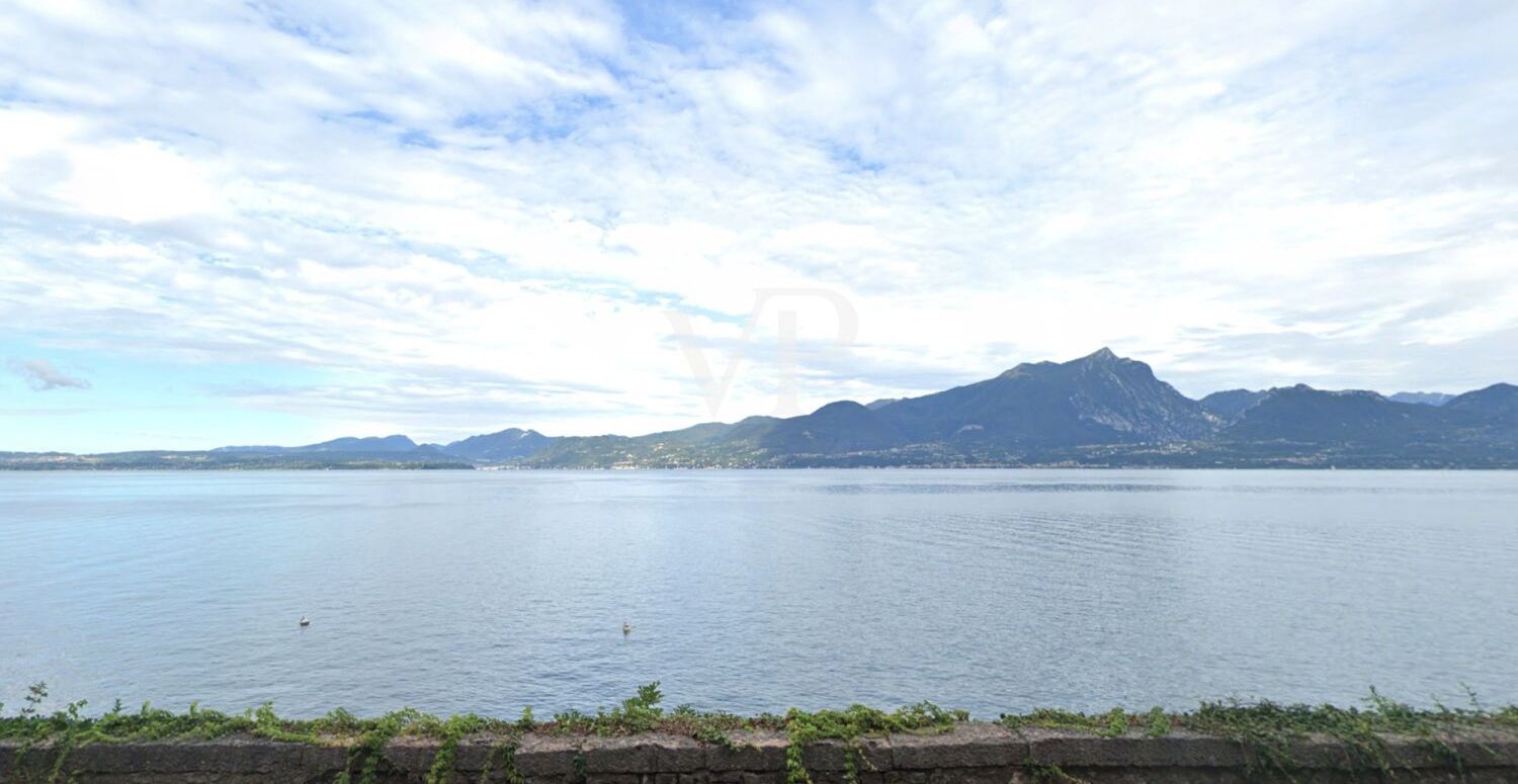 Villa am See Torri del Benaco
