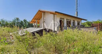 von_poll_real_estate_property_IT254152328_image_7