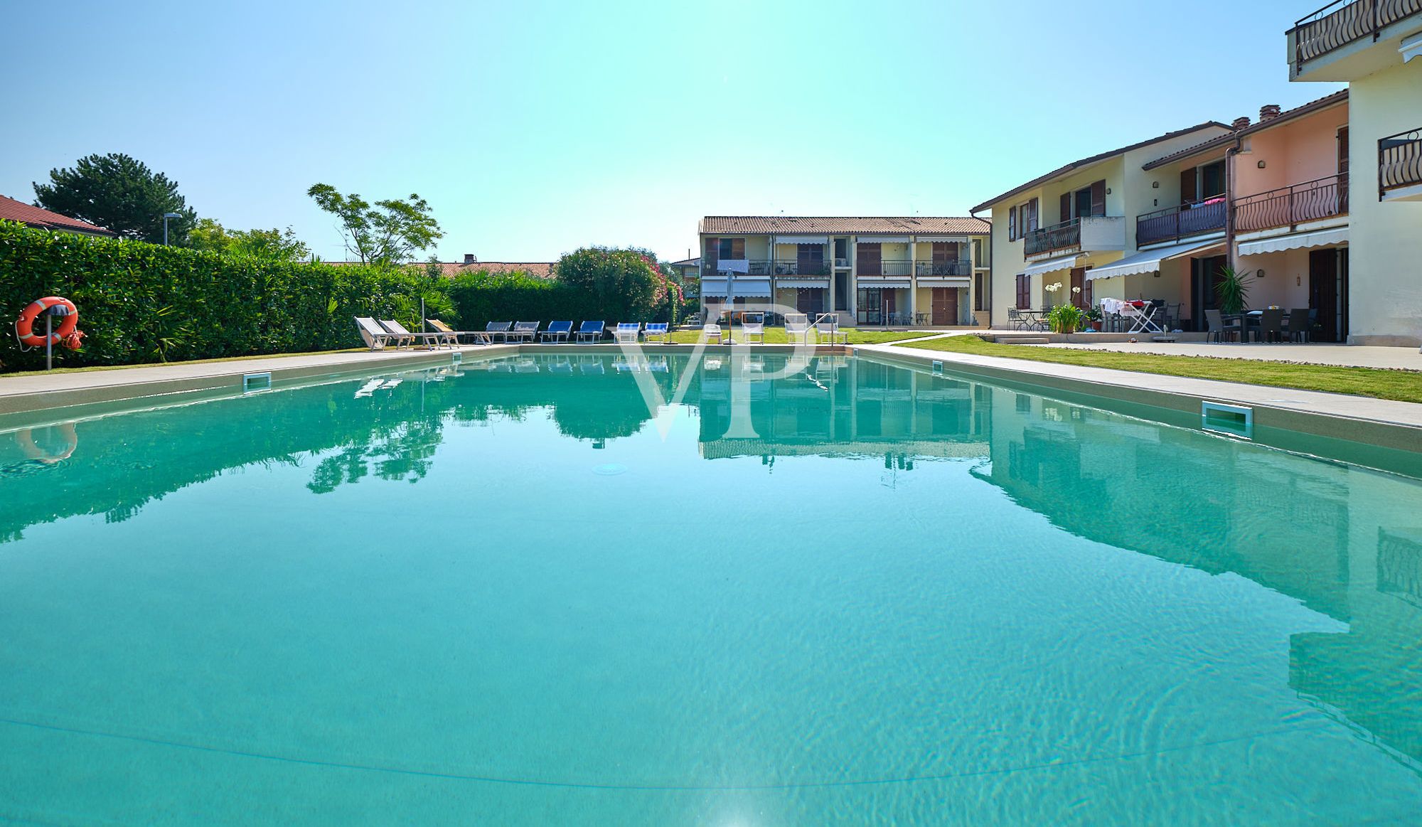 Appartamento Duplex con Vista Panoramica sul Lago nelle vicinanze del Centro