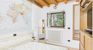 von_poll_real_estate_property_IT254152384_image_12
