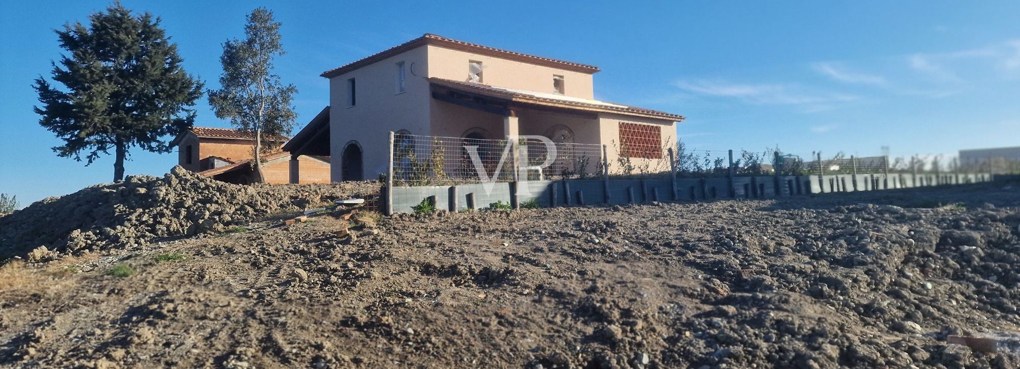 Masía panorámica en Lajatico