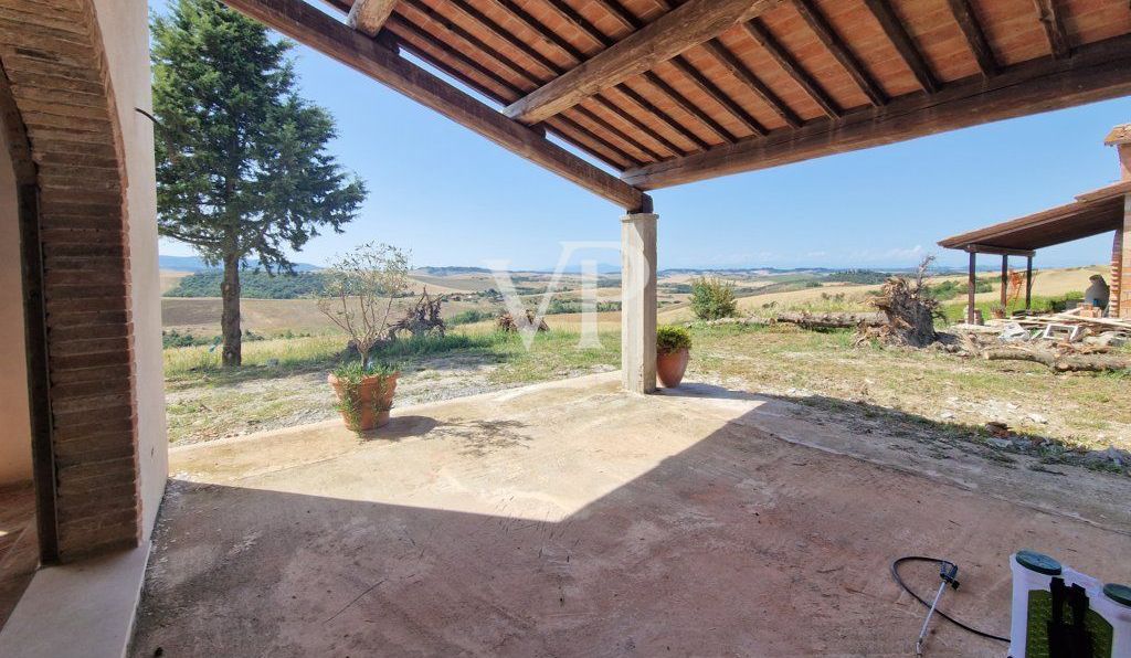 Masía panorámica en Lajatico