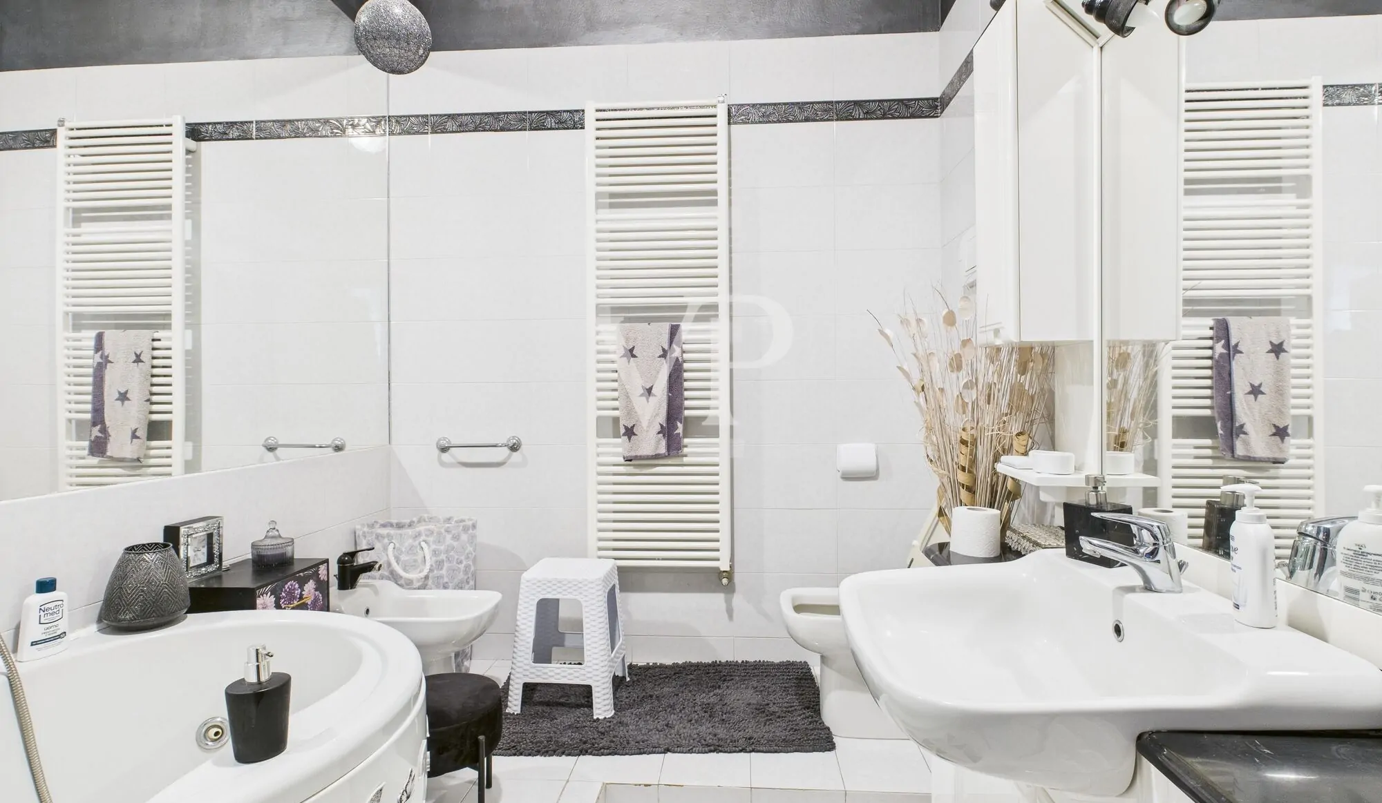 Villa bifamiliare con ampio parco a Lonato del Garda