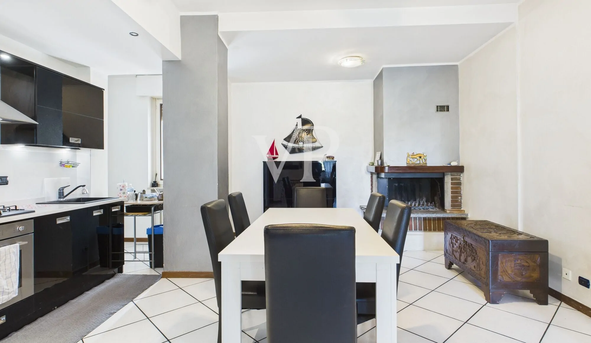 Villa bifamiliare con ampio parco a Lonato del Garda