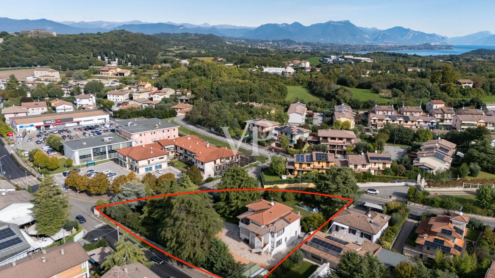 Doppelhaushälfte mit großem Park in Lonato del Garda