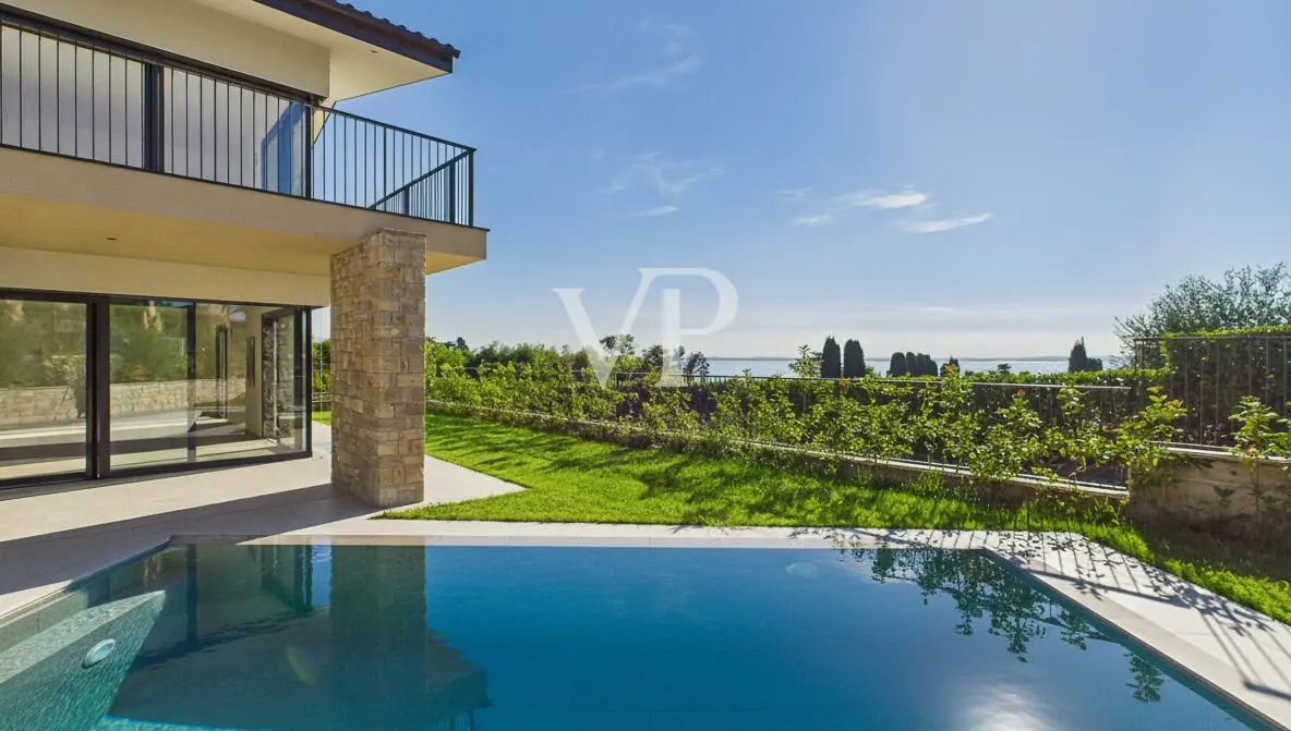 Ca' Allegra - Vivere moderno con vista lago