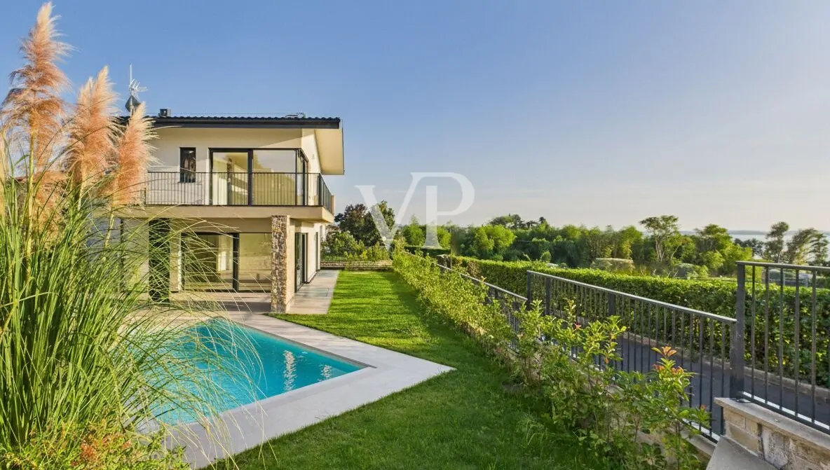 Ca' Allegra - Vivere moderno con vista lago