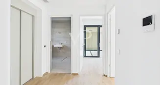 von_poll_real_estate_property_IT254922441_image_24