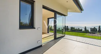 von_poll_real_estate_property_IT254922441_image_21