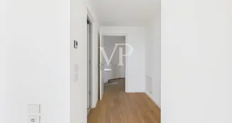 von_poll_real_estate_property_IT254922441_image_26