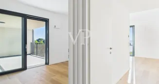 von_poll_real_estate_property_IT254922441_image_18