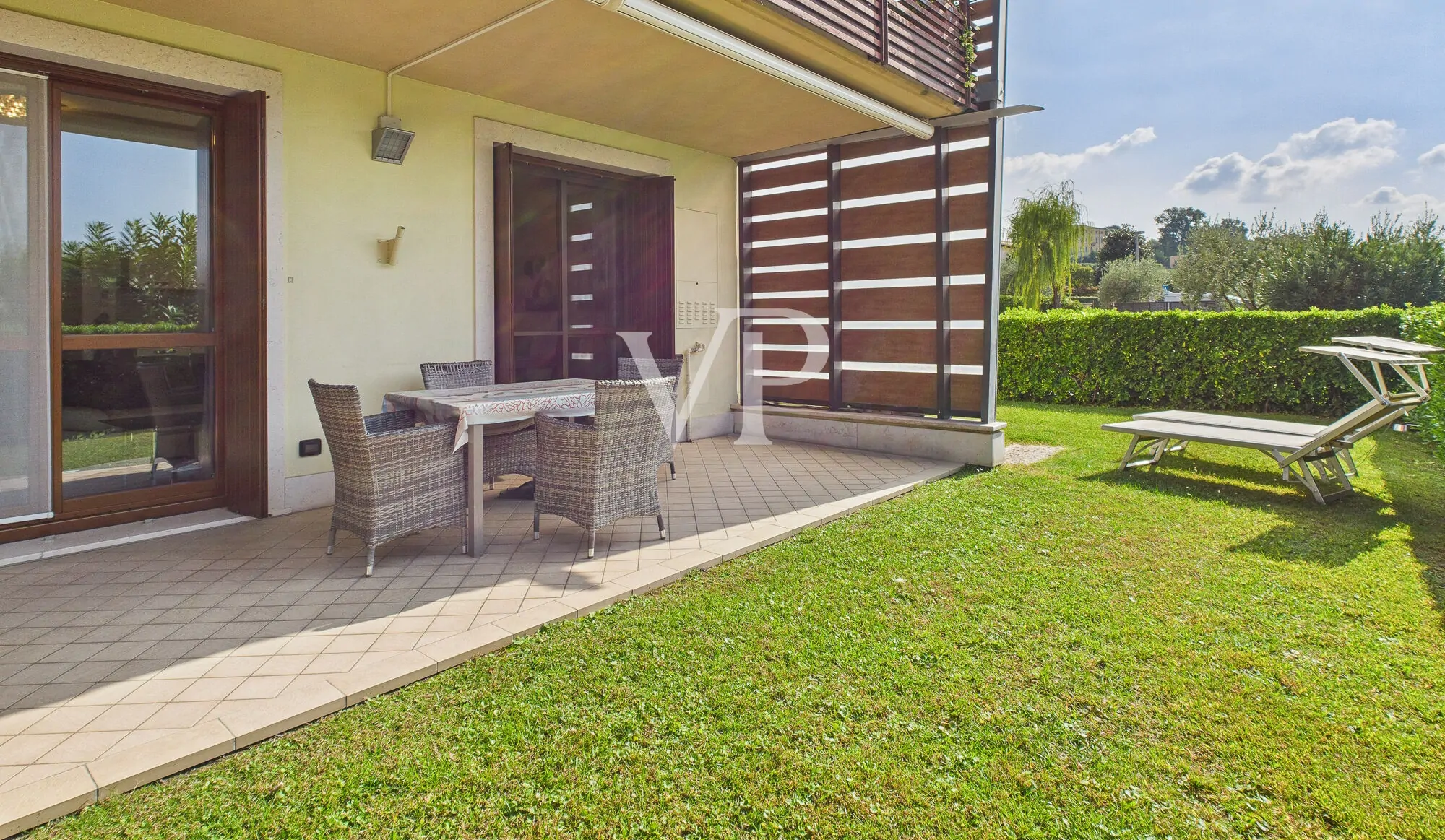 Bardolino — Residence “I Molini”: trilocale con grande giardino e piscina