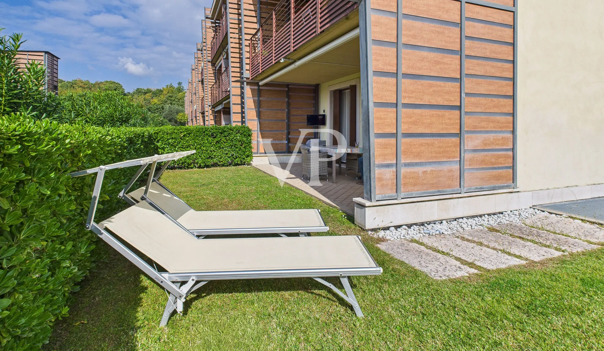 Bardolino — Residence “I Molini”: trilocale con grande giardino e piscina