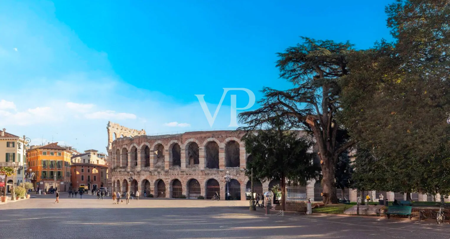 Appartement de prestige avec vue sur les Arènes de Vérone
