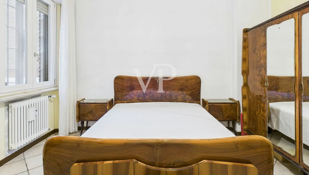 Three-room apartment with garage near Porta Nuova station