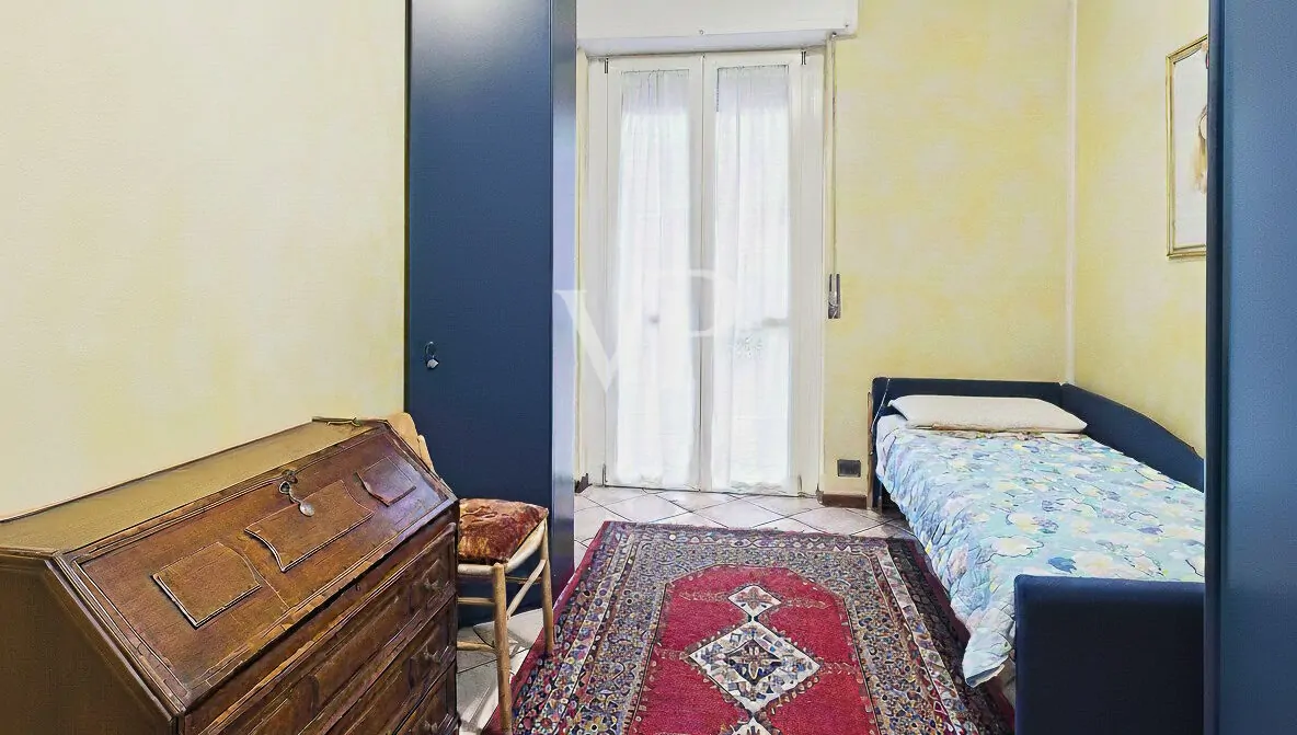 Three-room apartment with garage near Porta Nuova station