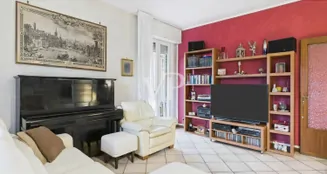 von_poll_real_estate_property_IT254152536_image_0