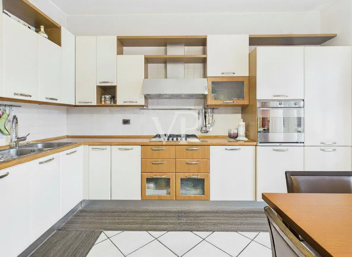 Trilocale con garage vicino stazione Porta Nuova