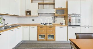von_poll_real_estate_property_IT254152536_image_4