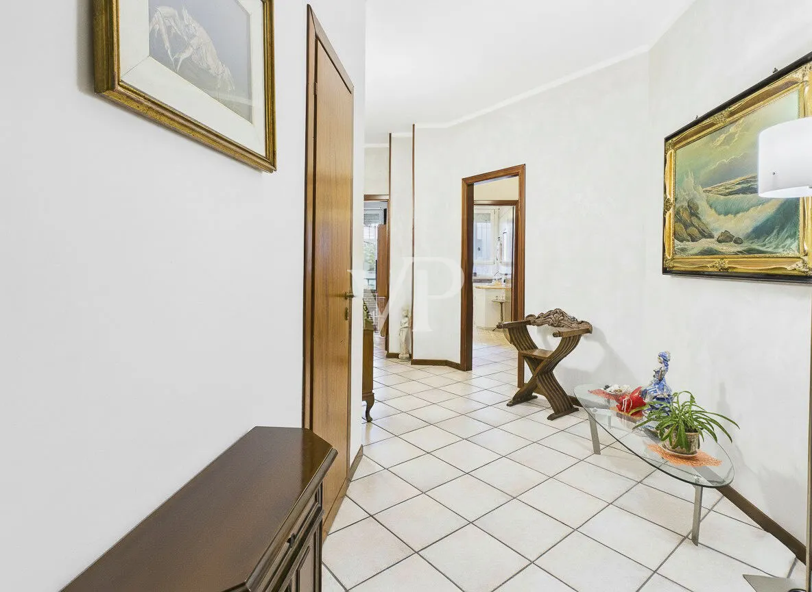 Trilocale con garage vicino stazione Porta Nuova