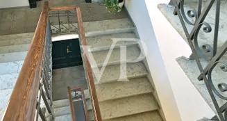 von_poll_real_estate_property_IT254922537_image_28