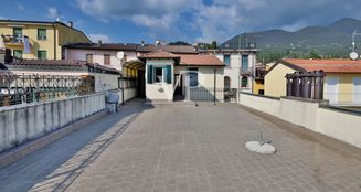 von_poll_real_estate_property_IT254922537_image_14