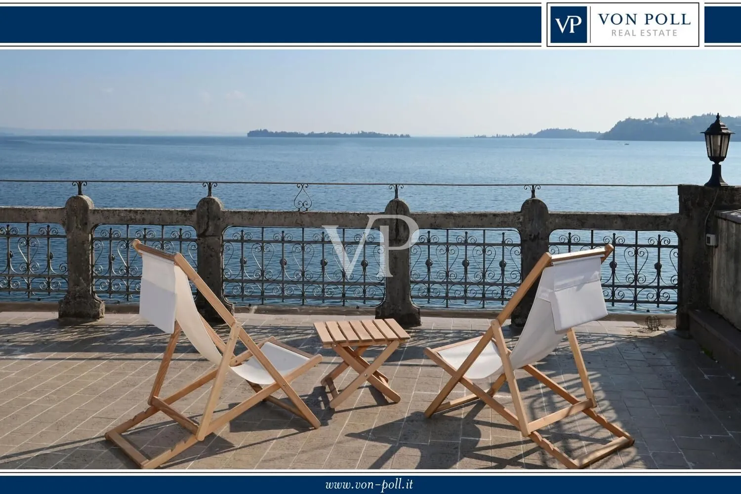 Lakefront villa in Gardone Riviera