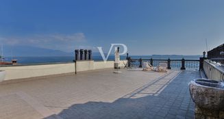 von_poll_real_estate_property_IT254922537_image_13