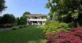 von_poll_real_estate_property_IT254922569_image_35