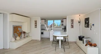 von_poll_real_estate_property_IT254922569_image_48