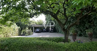 von_poll_real_estate_property_IT254922569_image_58