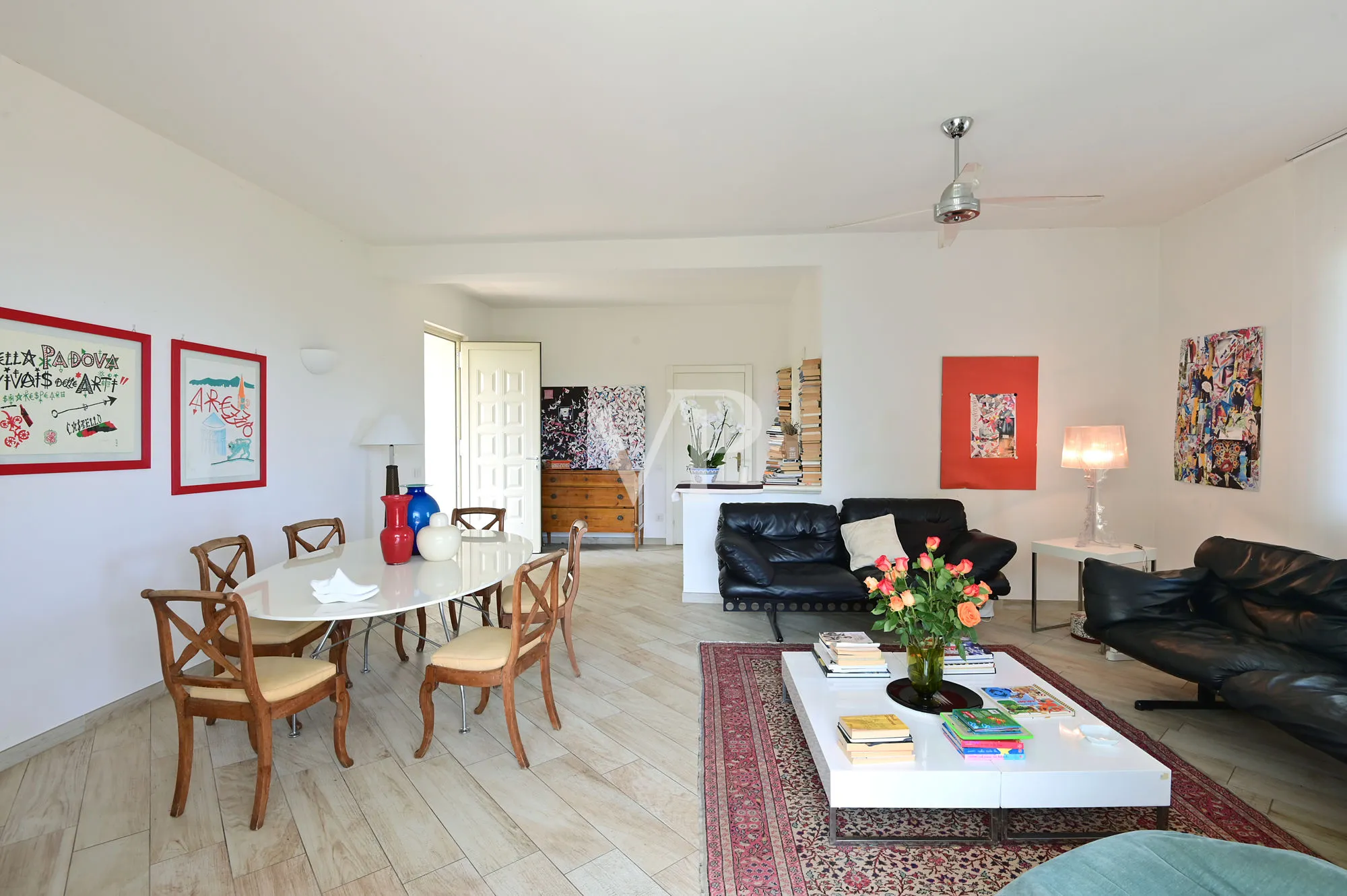 Villa esclusiva con vista lago, piscina e parco privato a pochi passi dalla Rocca di Manerba