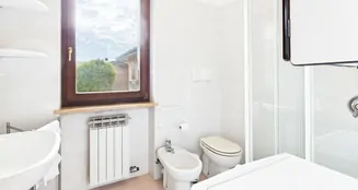 von_poll_real_estate_property_IT254152572_image_12