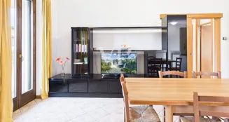 von_poll_real_estate_property_IT254152572_image_3