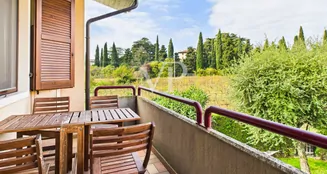 von_poll_real_estate_property_IT254152572_image_1