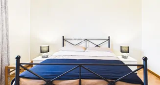 von_poll_real_estate_property_IT254152572_image_10