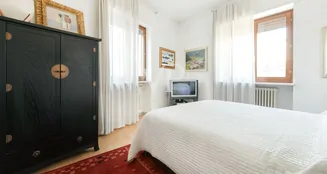 von_poll_real_estate_property_IT254922567_image_3