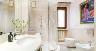 von_poll_real_estate_property_IT254922567_image_29