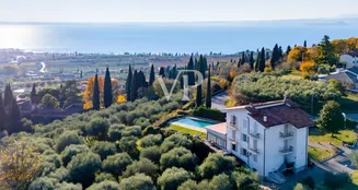 von_poll_real_estate_property_IT254152604_image_1