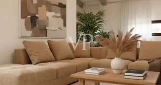 von_poll_real_estate_property_IT254922609_image_3