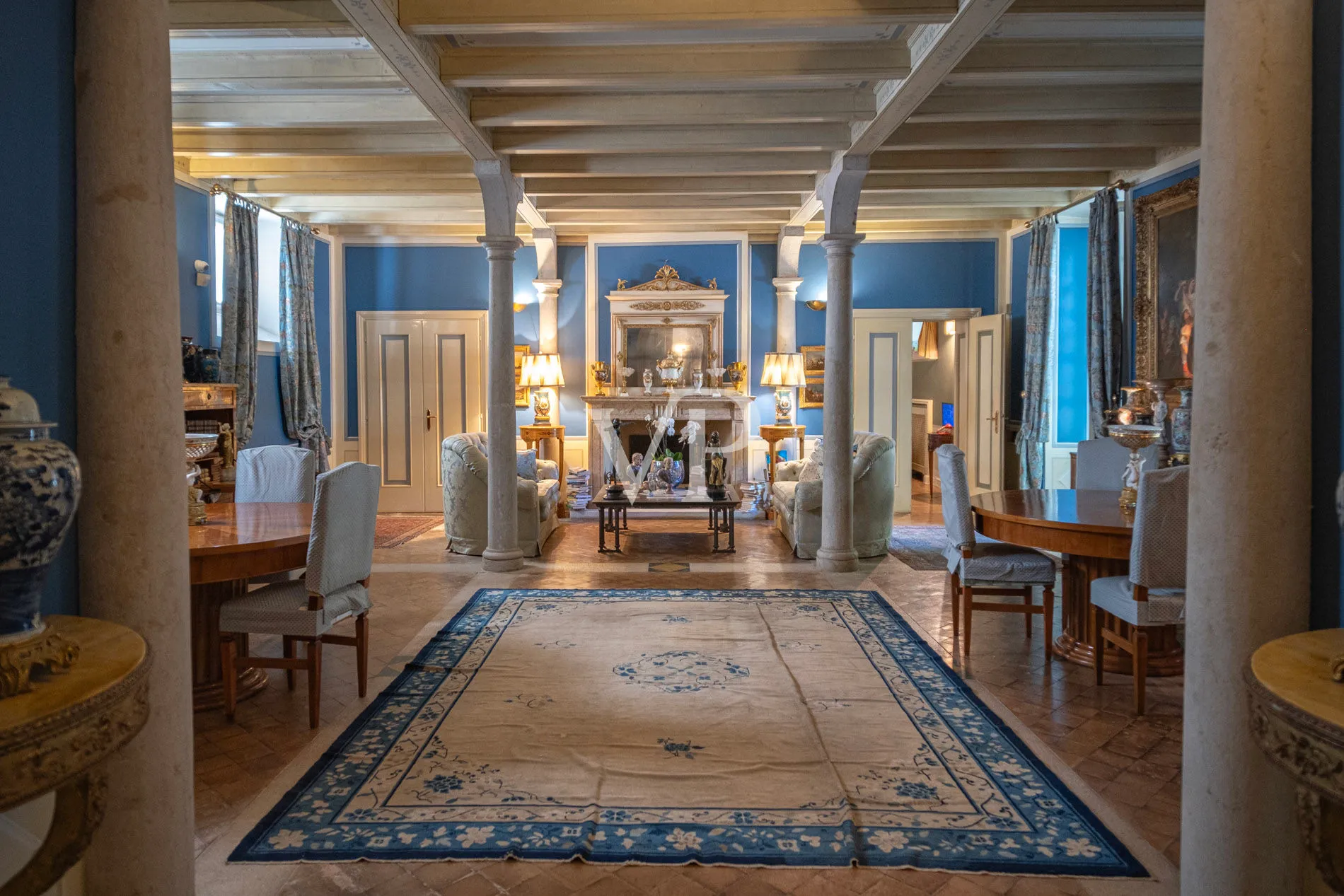 Fascinante residencia histórica en Franciacorta, una obra maestra habitable