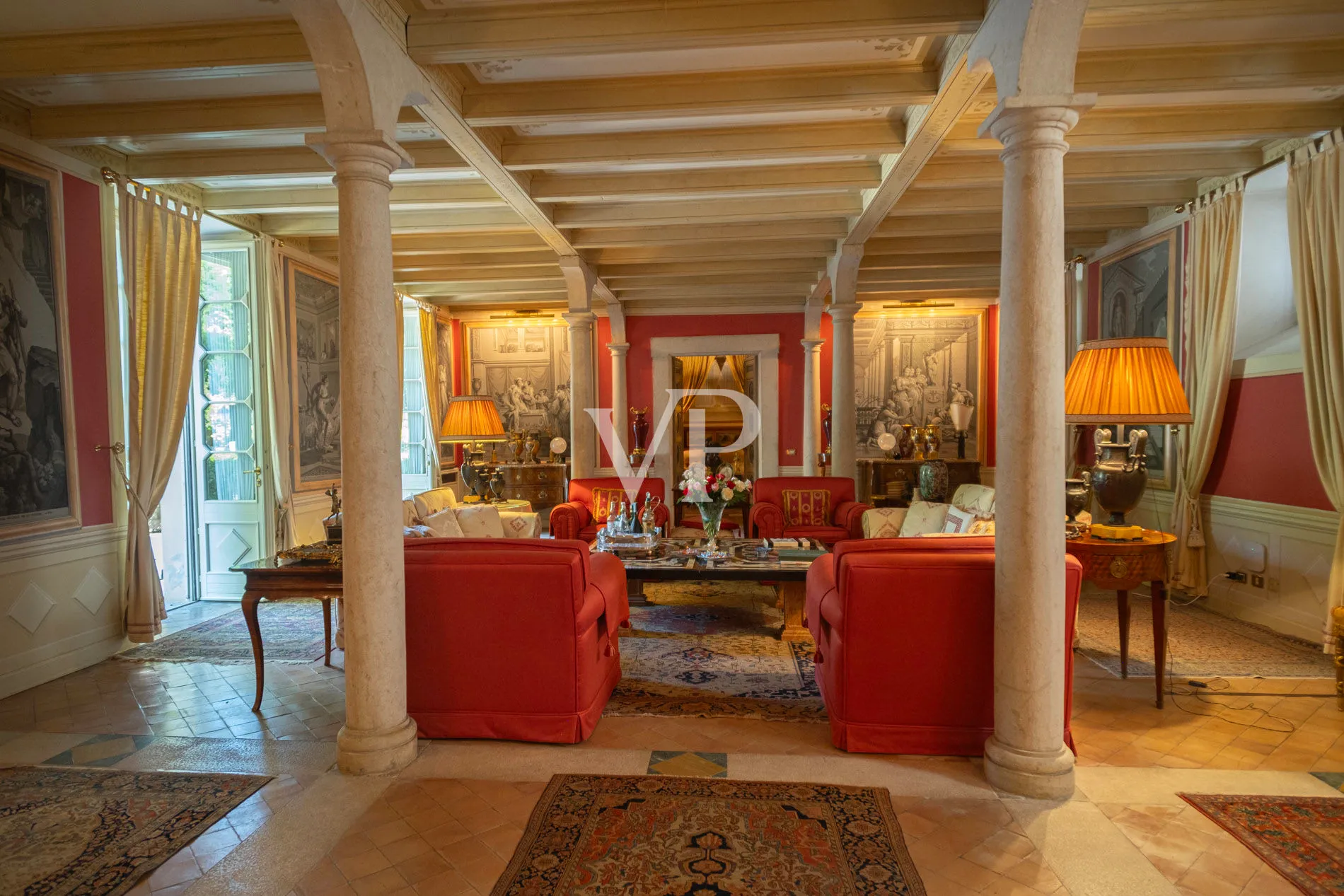 Fascinante residencia histórica en Franciacorta, una obra maestra habitable