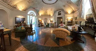 von_poll_real_estate_property_IT254922616_image_5