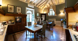 von_poll_real_estate_property_IT254922616_image_12