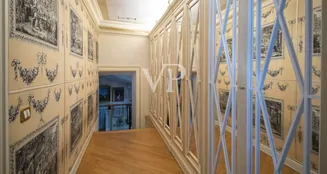 von_poll_real_estate_property_IT254922616_image_16