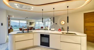 von_poll_real_estate_property_IT254922666_image_6